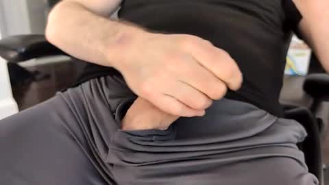 Snapshot of databass chatting on 01.28.25 databass online show from 01.28.25