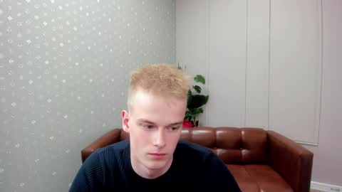 Snapshot of dattouz chatting on 04.09.26 Jossif online show from 04.09.26