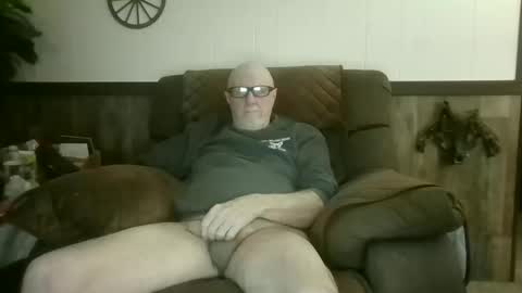 dave571960 online show from 04.13.26