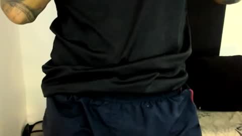 Snapshot of davebroww chatting on 02.05.25 Dave Brown online show from 02.05.25