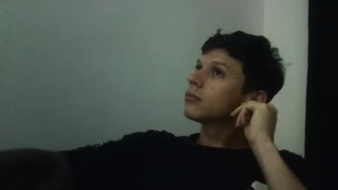 Snapshot of davebroww chatting on 02.09.25 Dave Brown online show from 02.09.25