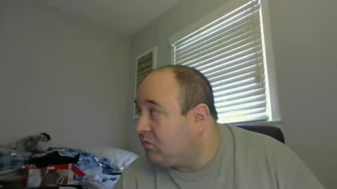 Snapshot of daveishorny1988 chatting on 04.25.26 daveishorny1988 online show from 04.25.26