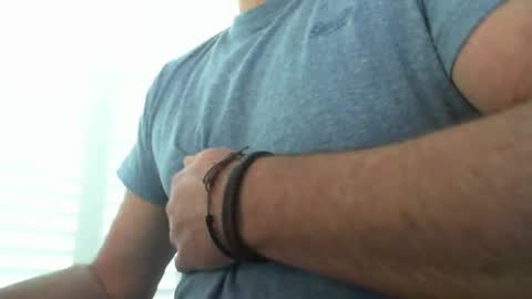 Snapshot of davesu12345 chatting on 10.09.25 davesu12345 online show from 10.09.25