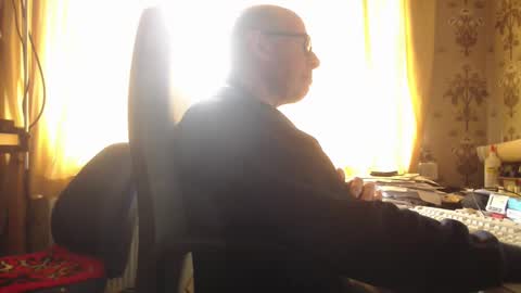 Snapshot of david89853 chatting on 03.10.26 David online show from 03.10.26
