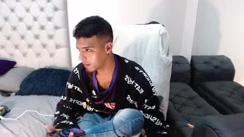 Snapshot of david_bandercock chatting on 01.06.25 david_bandercock online show from 01.06.25