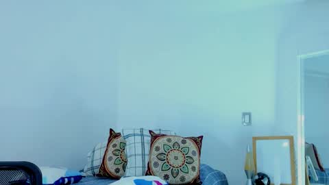 Hey im David that loves to explore and speak their fantasies. Very open talktative and nice. Feel free to chat with me online show from 11.08.25