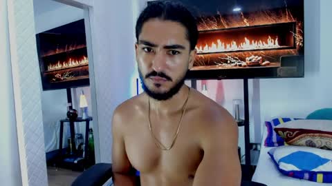 Snapshot of david_johnson372 chatting on 05.12.26 Hey im David that loves to explore and speak their fantasies. Very open talktative and nice. Feel free to chat with me online show from 05.12.26