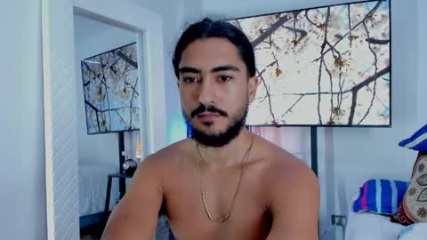 Snapshot of david_johnson372 chatting on 05.18.26 Hey im David that loves to explore and speak their fantasies. Very open talktative and nice. Feel free to chat with me online show from 05.18.26