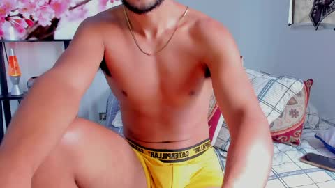 Snapshot of david_johnson372 chatting on 05.27.26 Hey im David that loves to explore and speak their fantasies. Very open talktative and nice. Feel free to chat with me online show from 05.27.26