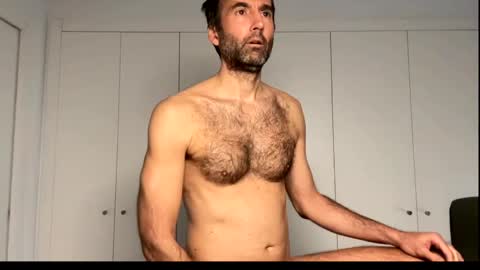 Snapshot of david_spanish chatting on 01.19.25 David Cock online show from 01.19.25