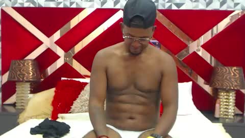 Snapshot of davidblackxl chatting on 05.27.26 BigBulge online show from 05.27.26