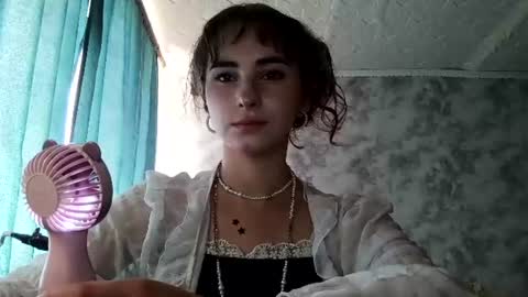 Regina online show from 07.12.26