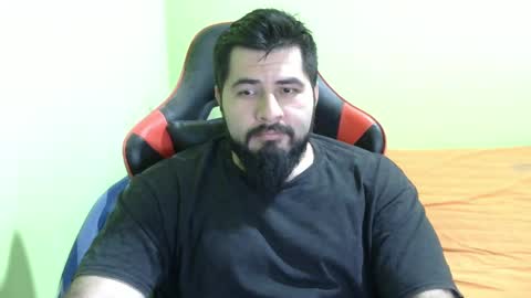 Snapshot of daviddelz chatting on 02.16.25 David online show from 02.16.25