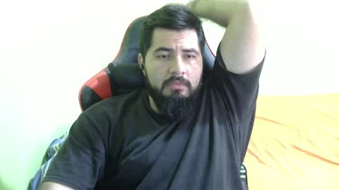 Snapshot of daviddelz chatting on 02.16.25 David online show from 02.16.25