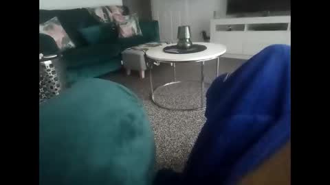 Snapshot of davidf75 chatting on 10.10.25 davidf75 online show from 10.10.25