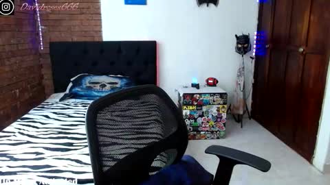 Snapshot of davidroses420 chatting on 11.21.25 online show from 11.21.25