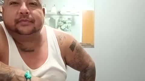 Snapshot of davidzhere222800 chatting on 10.19.25 davidzhere222800 online show from 10.19.25