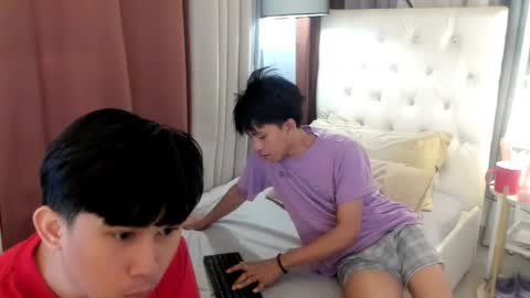 Snapshot of davincihugecock chatting on 05.14.26 daniel online show from 05.14.26