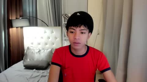 Snapshot of davincihugecock chatting on 06.08.26 daniel online show from 06.08.26