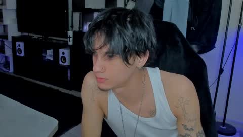 davis online show from 03.25.26