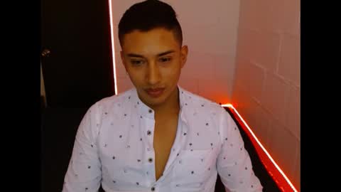 Snapshot of davixx258 chatting on 02.01.25 DS online show from 02.01.25