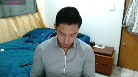 Snapshot of davixx258 chatting on 02.25.26 DS online show from 02.25.26