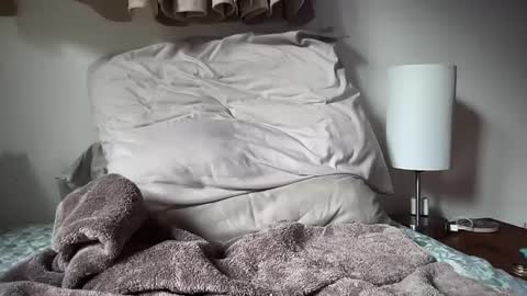 Snapshot of dawg_888 chatting on 02.14.25 dawg_888 online show from 02.14.25