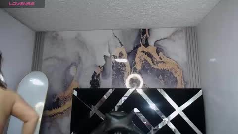 Hi Stream 1500 to 2100 online show from 11.13.25