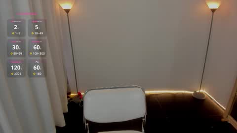 I am Dayanna  tecca online show from 02.17.26