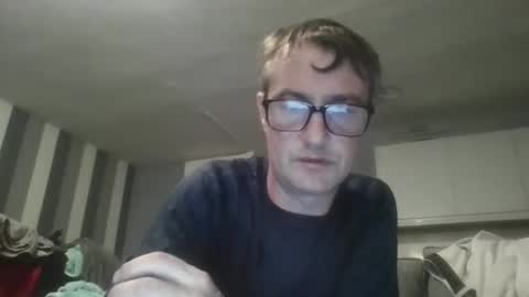 Snapshot of dazzill chatting on 09.25.25 Dazzill online show from 09.25.25