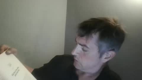 Snapshot of dazzill chatting on 09.26.25 Dazzill online show from 09.26.25