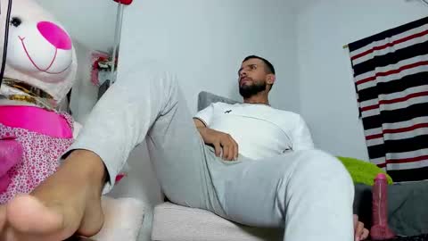 dcollins_ online show from 02.26.26