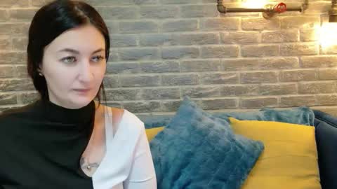 Shari online show from 02.17.26