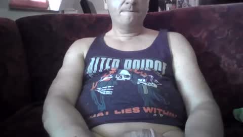 Snapshot of dddermattt chatting on 06.18.26 Play with me while I watch you german handsome squirtlover love small girls small tits big clit cut c2c shaved online show from 06.18.26