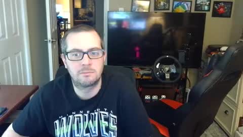 Snapshot of ddeeeezznnuuttzz chatting on 01.13.25 ddeeeezznnuuttzz online show from 01.13.25