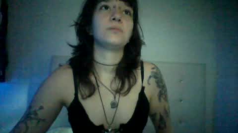 Snapshot of dead_moonxx chatting on 07.21.26 dead_moonxx online show from 07.21.26
