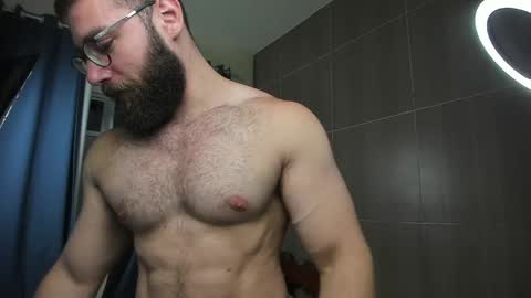 Snapshot of deanlek chatting on 01.08.25 Dean online show from 01.08.25