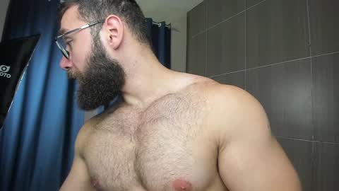 Snapshot of deanlek chatting on 01.14.25 Dean online show from 01.14.25