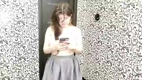 Snapshot of deannemillener chatting on 05.28.26 Camille online show from 05.28.26