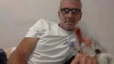 deanofflove221000 online show from 02.22.26