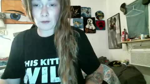 Snapshot of debbieafterhours69 chatting on 11.02.25 DEBBIE online show from 11.02.25