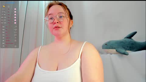 Snapshot of debbiewood chatting on 12.24.24 DeboraDebbieDee online show from 12.24.24