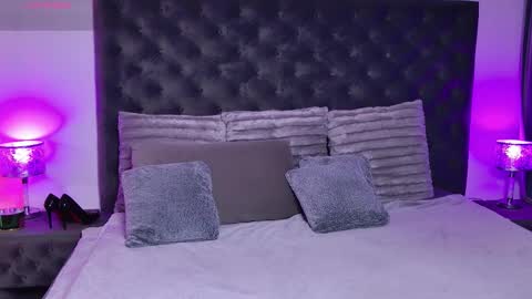 Snapshot of debinnyneanalover chatting on 03.19.26 debinnyneanalover online show from 03.19.26