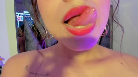 deborah_collins1 online show from 02.28.25