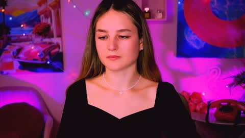 Snapshot of deboralarson chatting on 01.06.25 Debora online show from 01.06.25