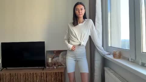 Nicole online show from 07.12.26