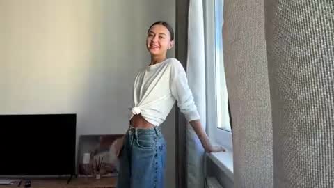 Nicole online show from 07.18.26