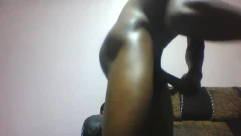 Snapshot of decraze chatting on 12.31.24 decraze online show from 12.31.24