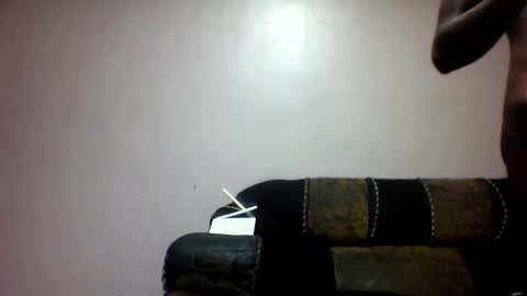 Snapshot of decraze chatting on 03.12.25 decraze online show from 03.12.25