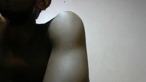 Snapshot of decraze chatting on 10.16.25 decraze online show from 10.16.25